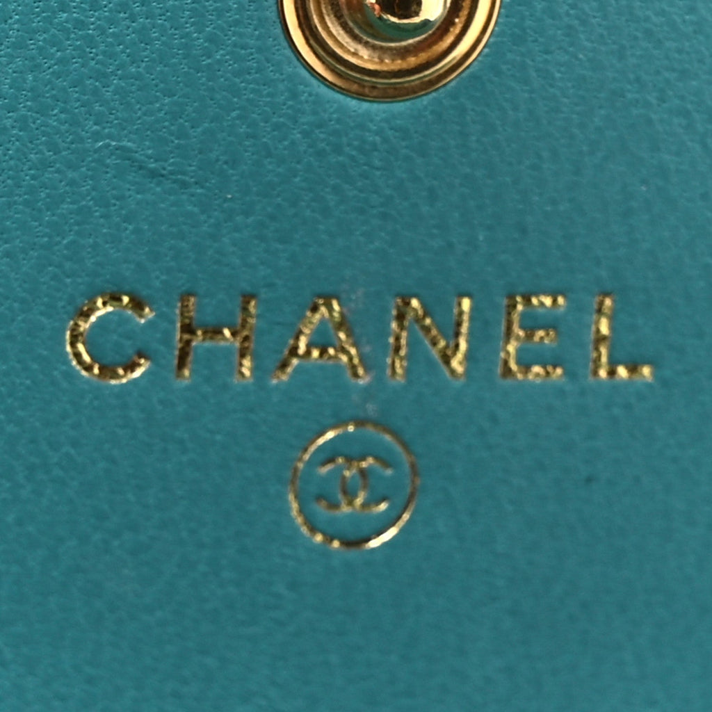 Lambskin Gripoix Quilted Gusset Flap Wallet Turquoise