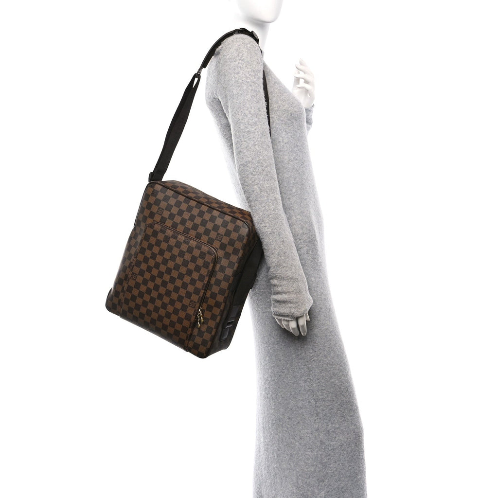 Damier Ebene Olav GM Messenger Bag