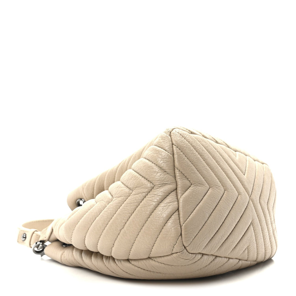 Deerskin Chevron Small CC Chain Bucket Bag Beige