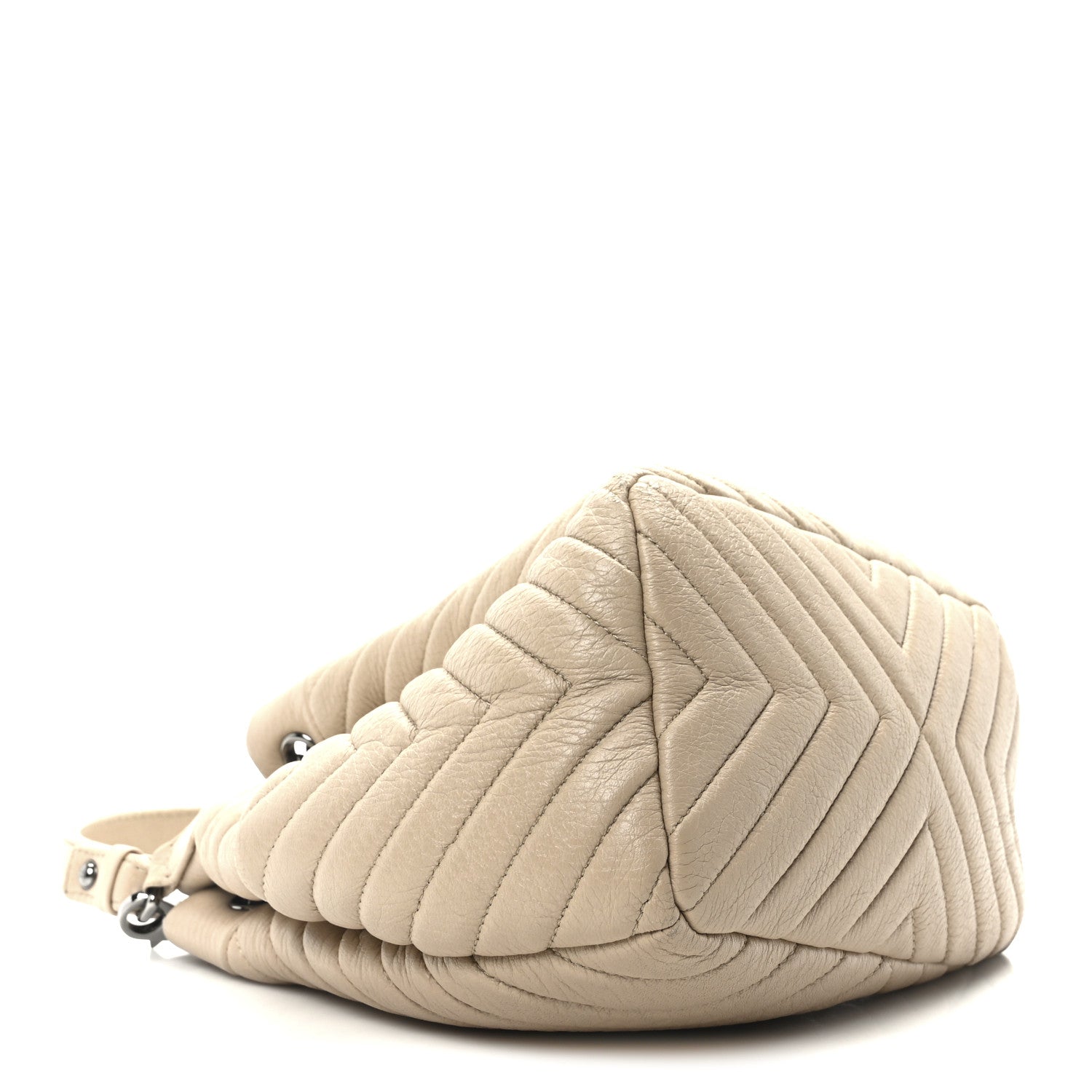 Deerskin Chevron Small CC Chain Bucket Bag Beige
