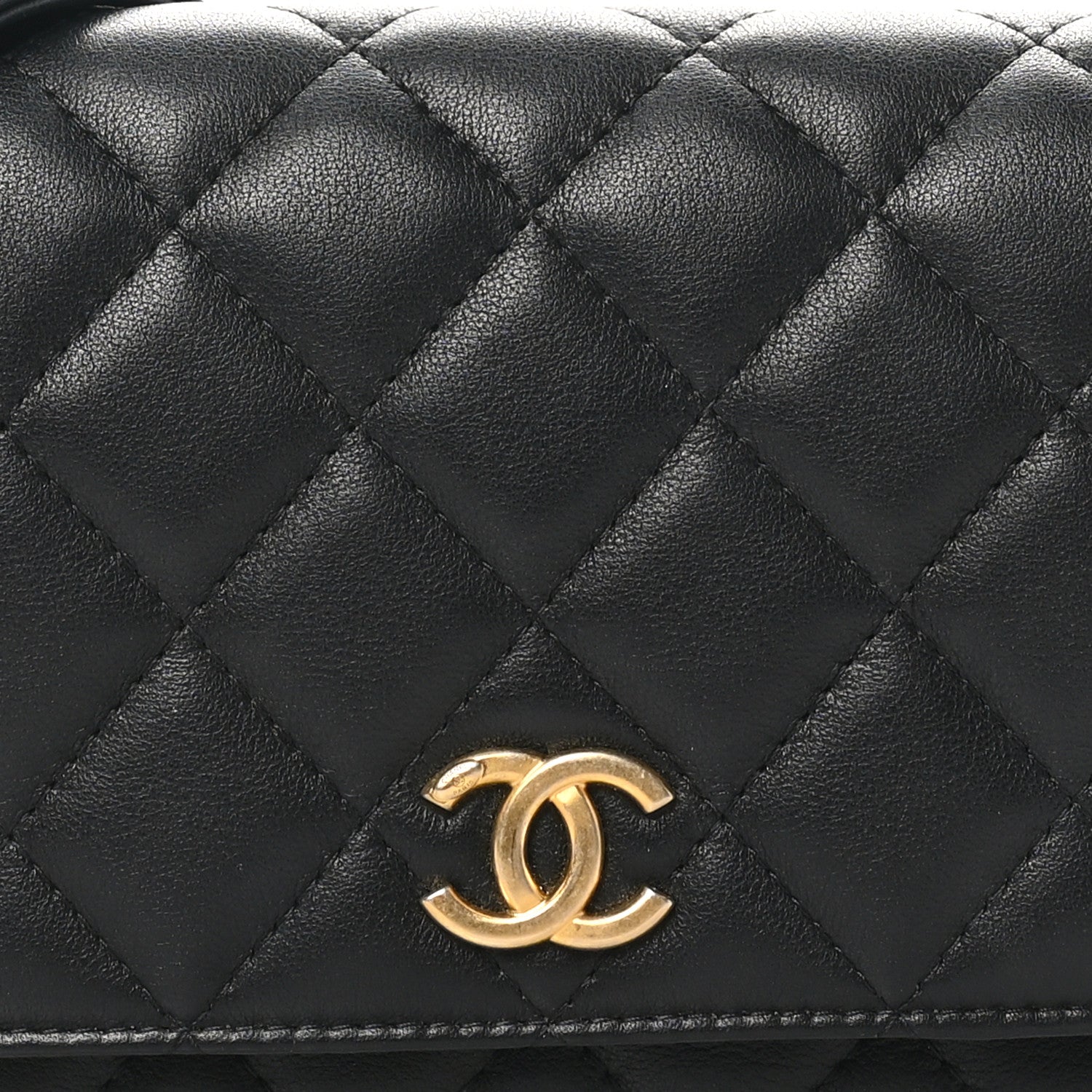 Calfskin Quilted Pearl Wallet On Chain WOC Black