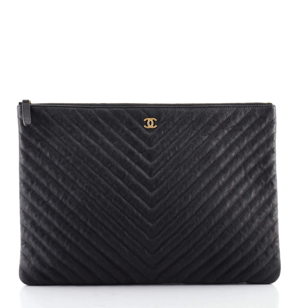 O Case Clutch Chevron Calfskin Large