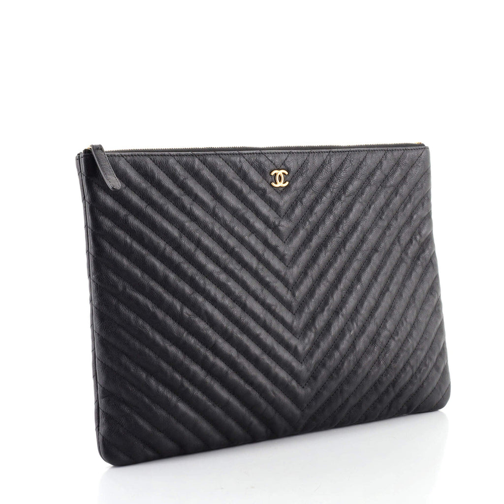 O Case Clutch Chevron Calfskin Large