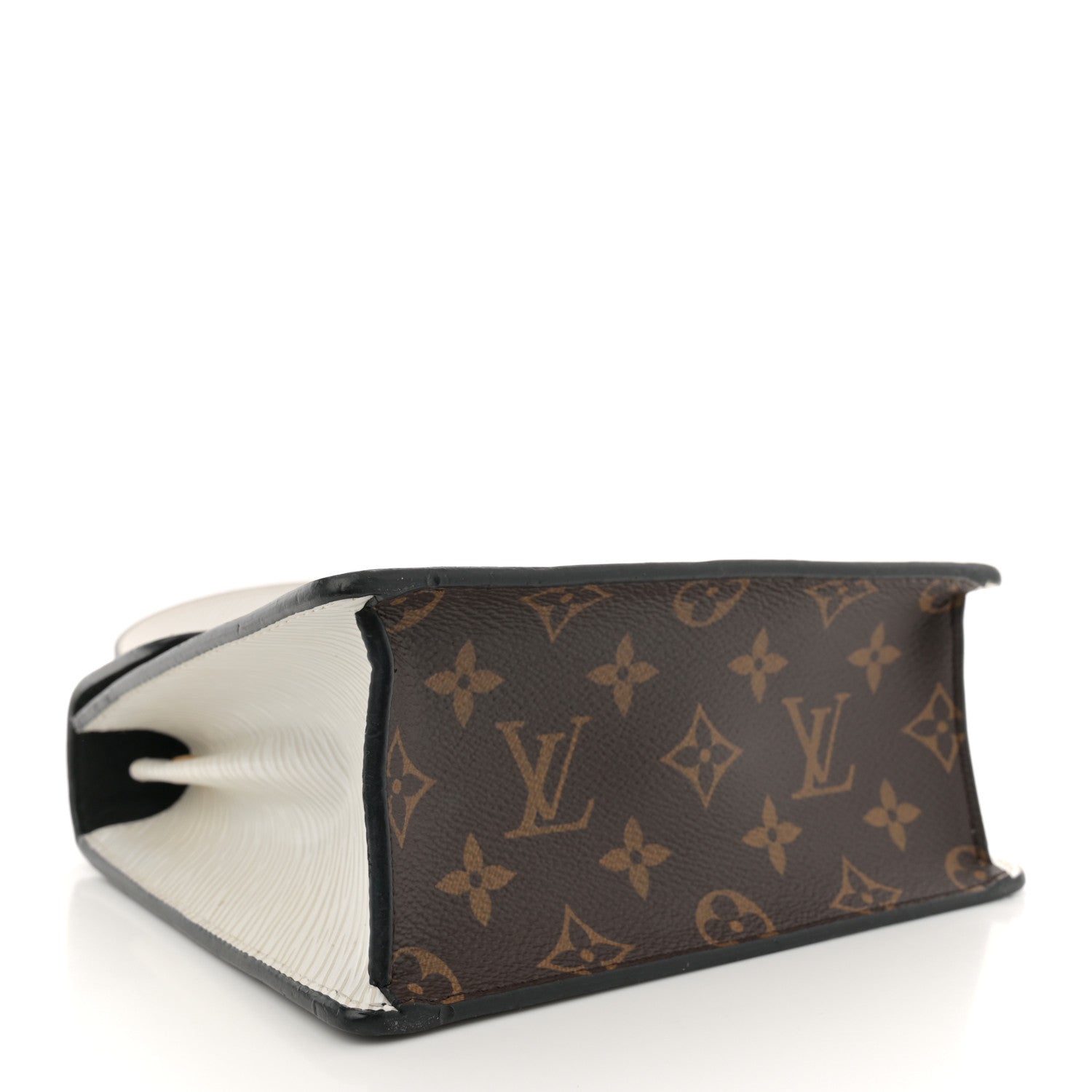 Vernis Epi Monogram Spring Street Black
