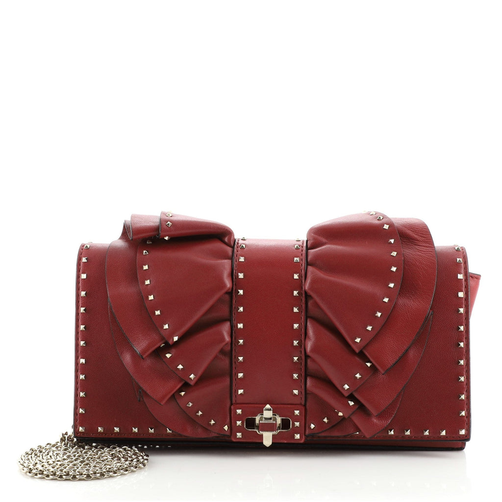 Very V Ruffle Convertible Chain Clutch Studded Leather