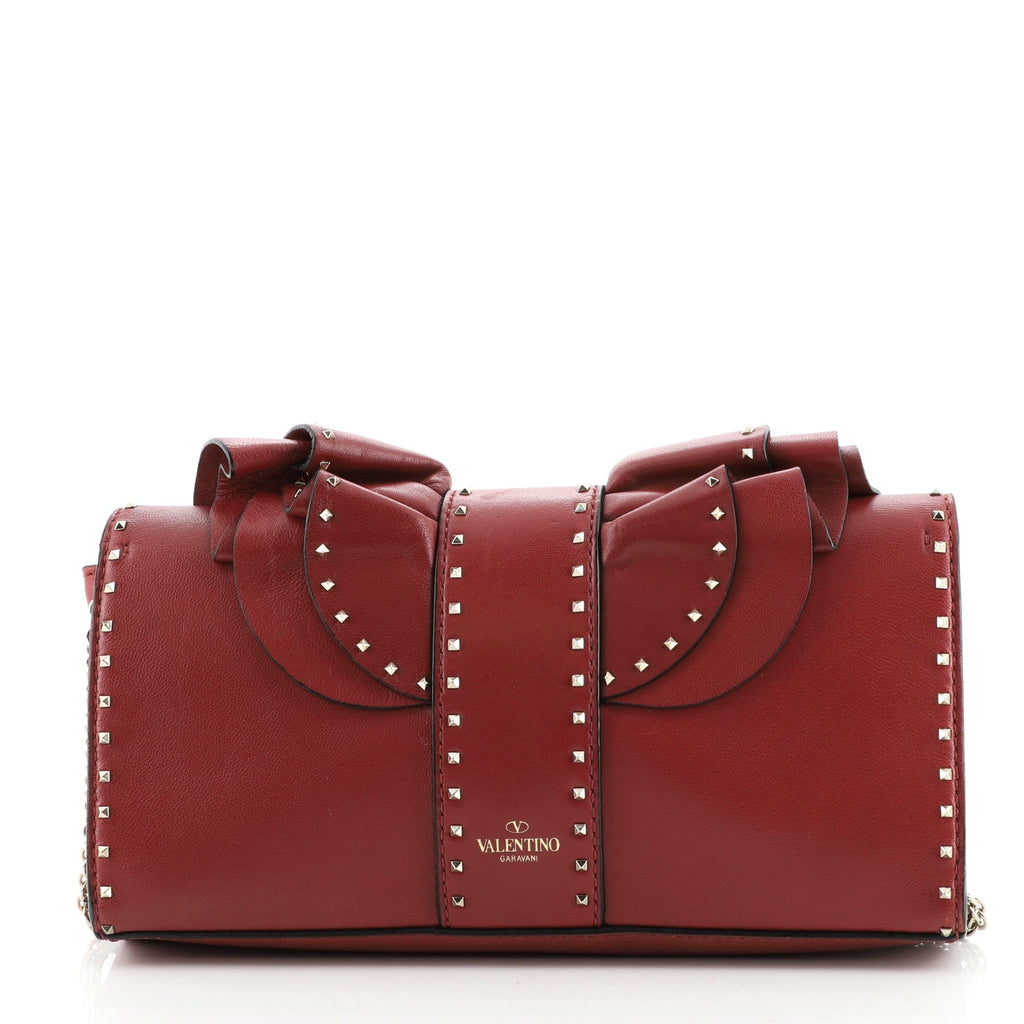 Very V Ruffle Convertible Chain Clutch Studded Leather