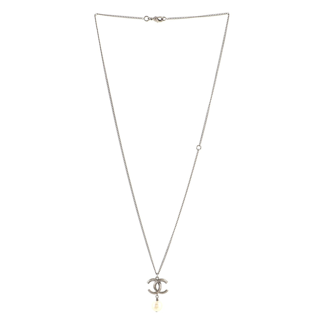 CC Drop Pendant Necklace Metal with Faux Pearl