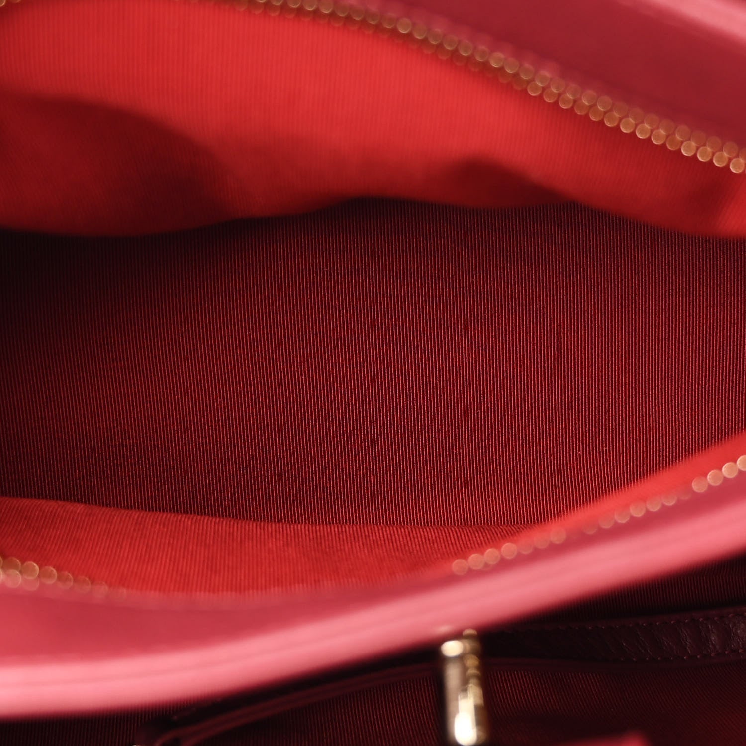 Calfskin Stitched Small Chevron Chic Shopping Bag Red