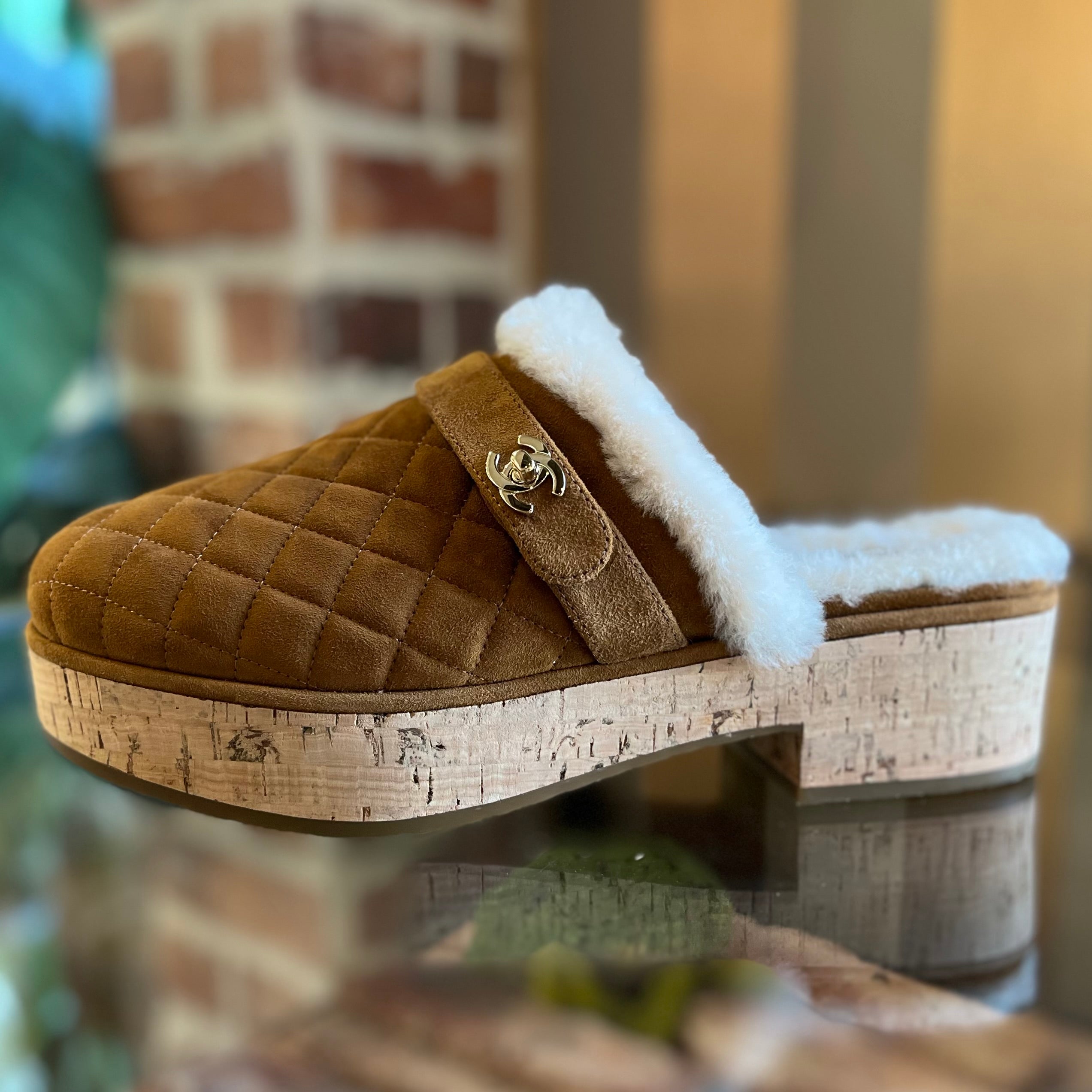 CHANEL Brown Suede Calfskin Shearling Mule Clogs SZ 42 (12 US)