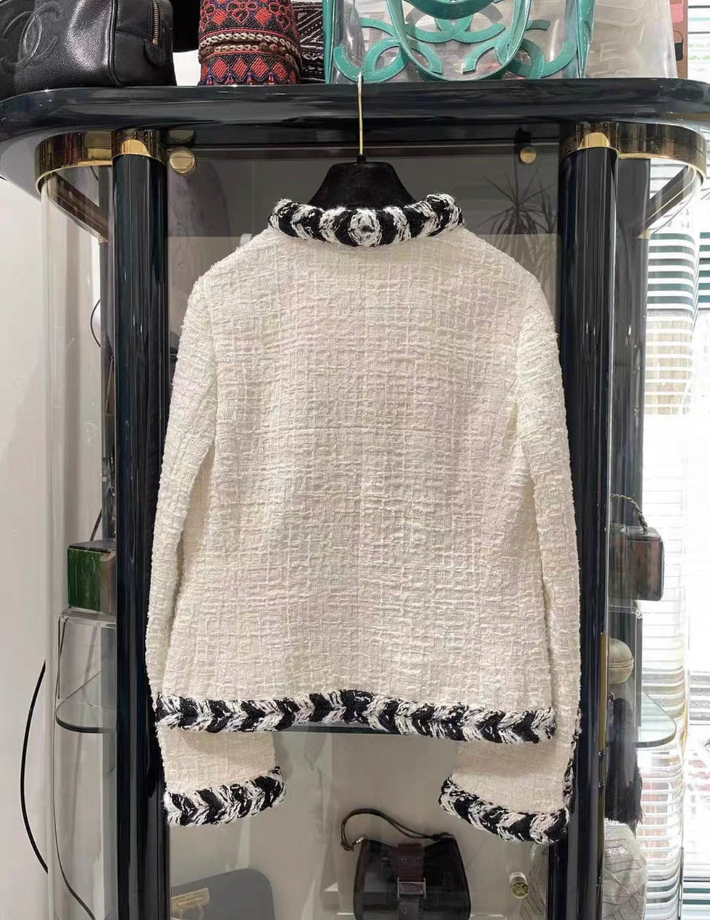 CHANEL 20B ECRU/ WHITE TWEED JACKET BRAIDED TRIM SIZE 38