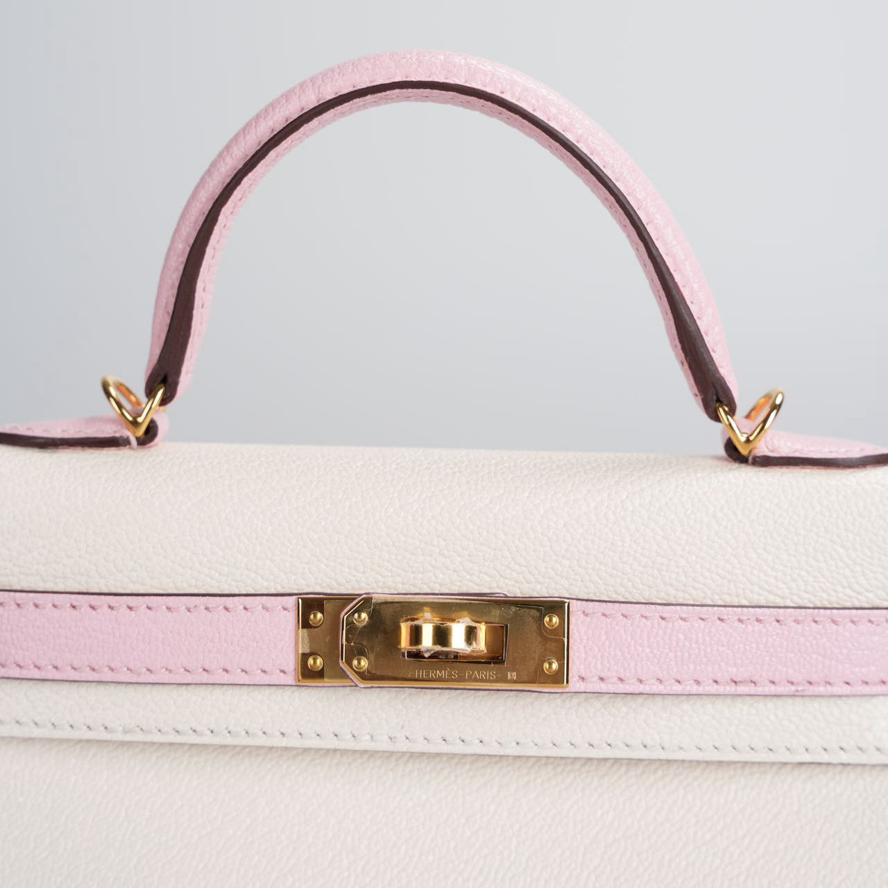 Hermes Mini Kelly 20cm HSS in Chèvre Mysore Nata with Rose Sakura