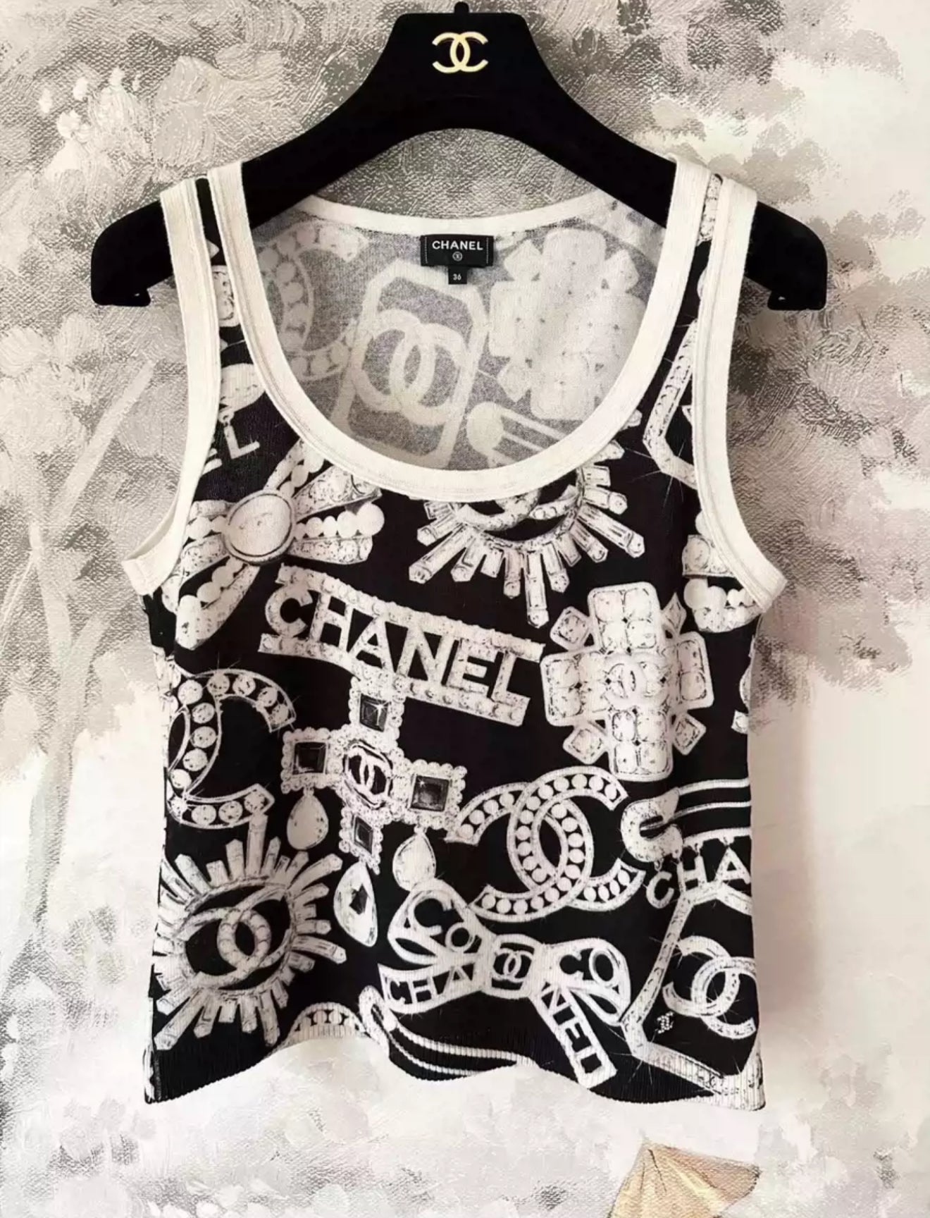 Chanel 23N Black & White Cashmere Top