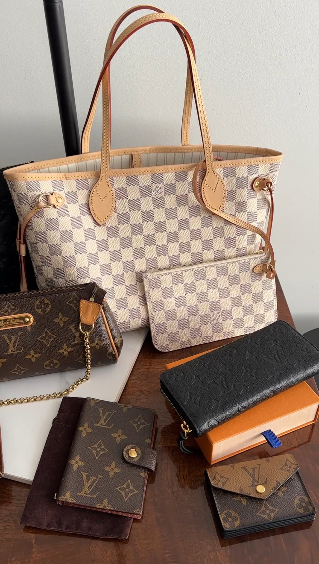 Louis Vuitton Damier Azur Neverfull MM Tote Bag with Insert
