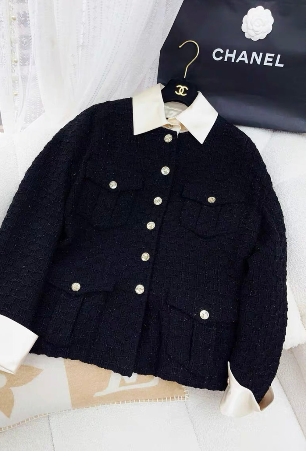 Chanel 21S Black tweed & silk jacket size 40