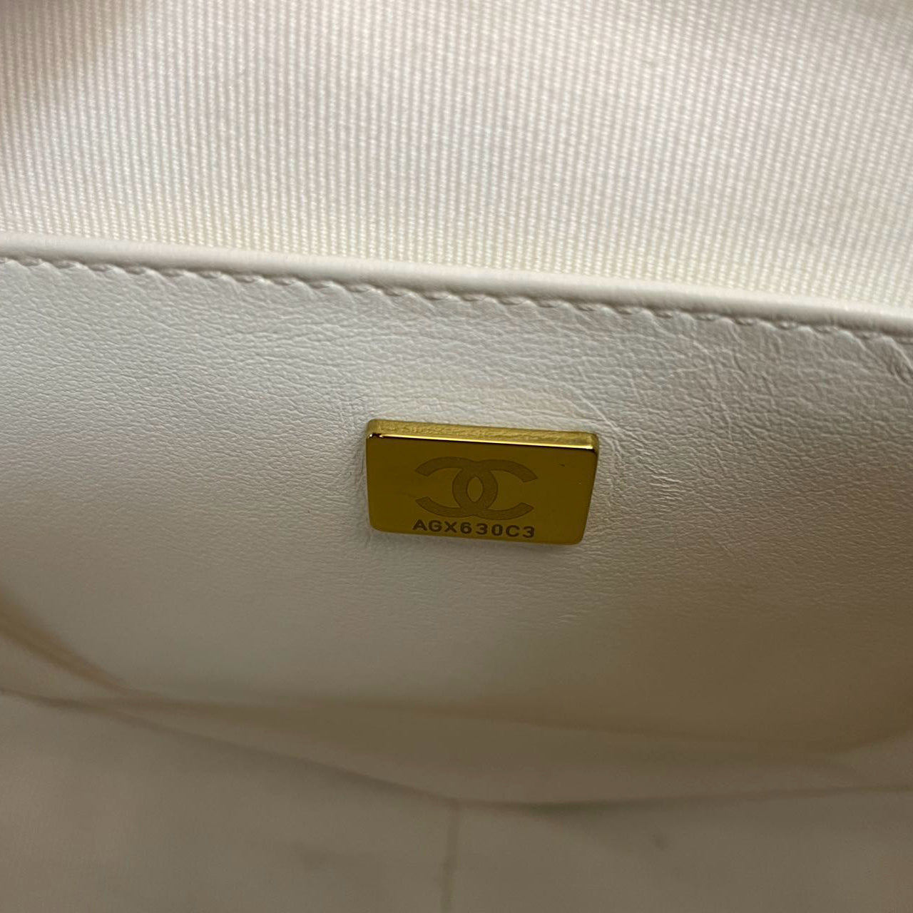 Chanel Big Heart Bag Lambskin Quilted CC In Love Clutch With Chain in White