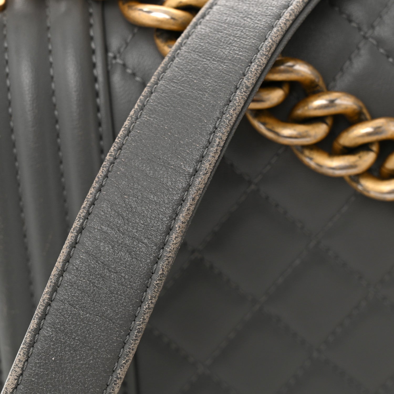 Lambskin Quilted Medium Boy Flap Grey