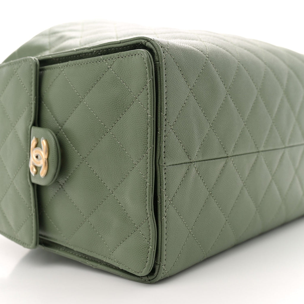 Caviar Quilted Medium Chanel 25 Handbag Khaki