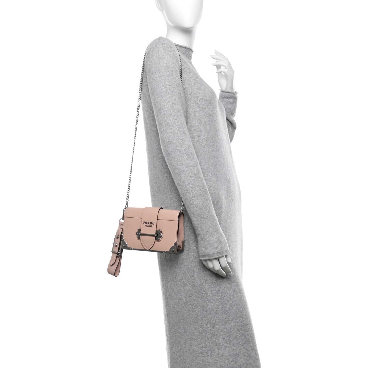 Spazzolato Soft Calf Cahier Chain Wristlet Clutch Pesca