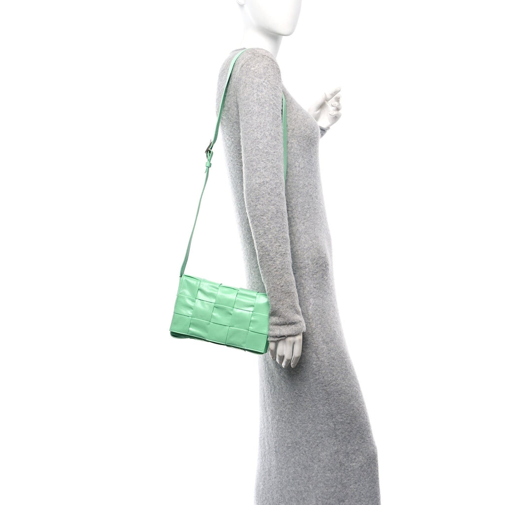 Paper Calfskin Maxi Intreccio Small Cassette Crossbody Bag Pistachio