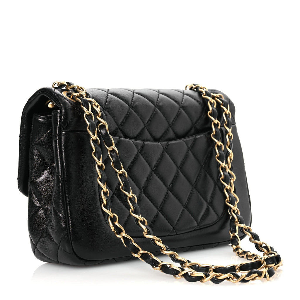 Shiny Lambskin Quilted Small Daily Friend Flap Black