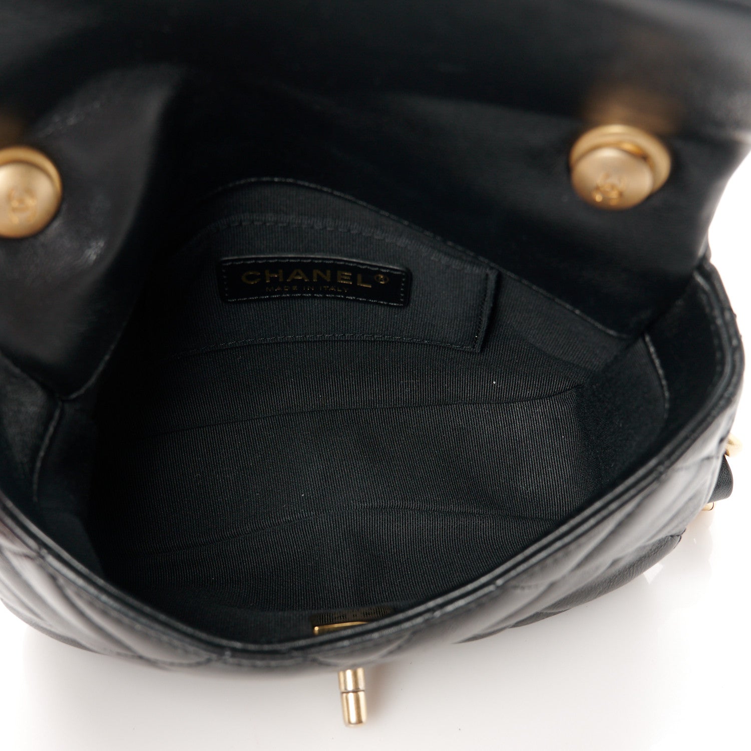 Lambskin Quilted Mini Lacquered Chain Flap Black