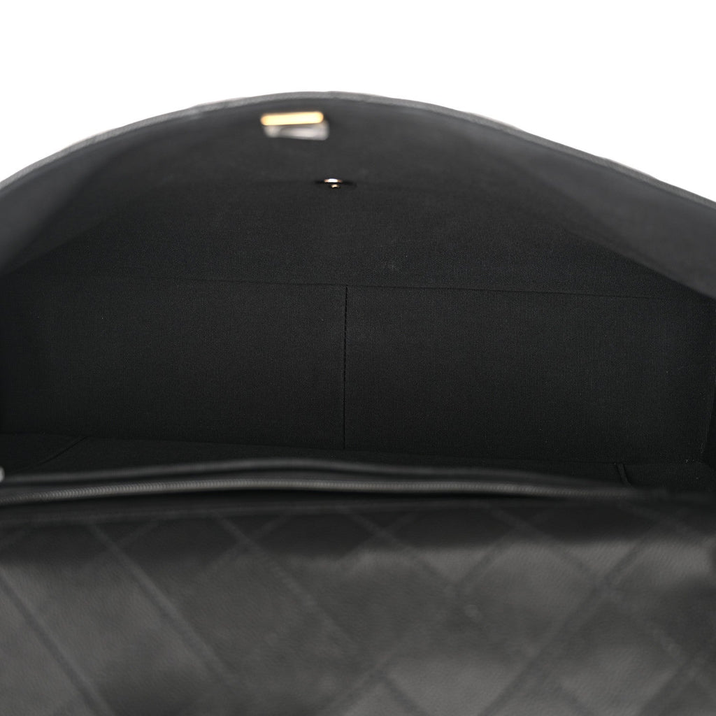 Caviar Quilted XXL Travel Flap Bag Black