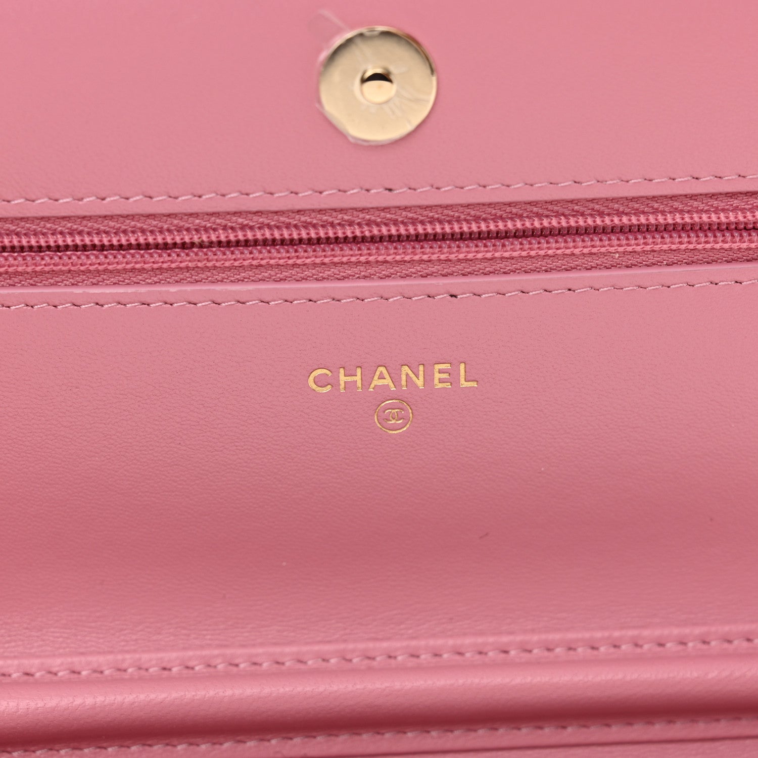 Tweed Quilted Wallet On Chain WOC Pink