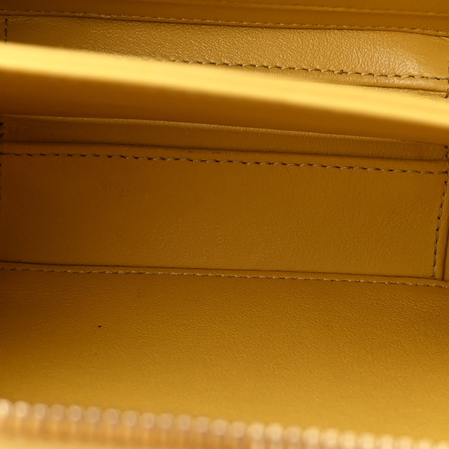 Caviar Quilted Small CC Filigree Vanity Case Yellow