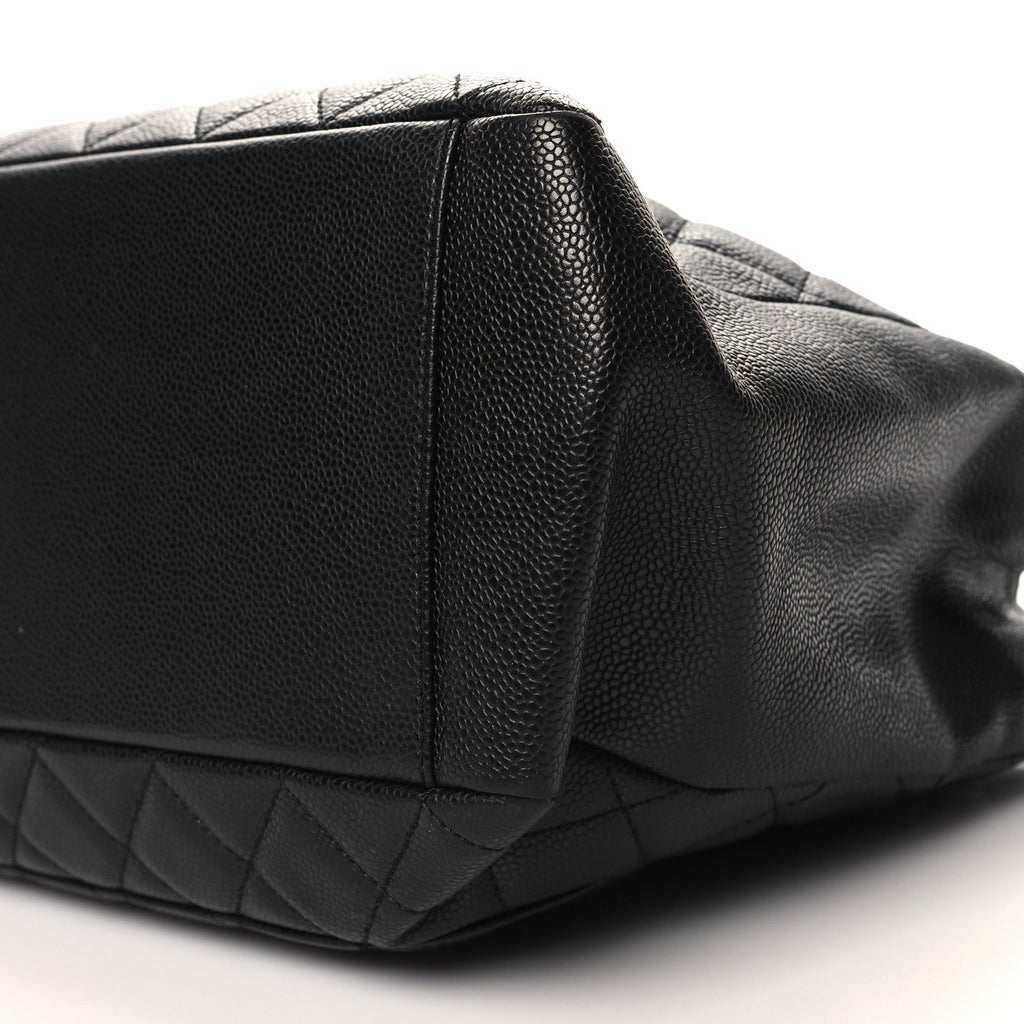 Caviar Quilted Grand Shopping Tote GST Black