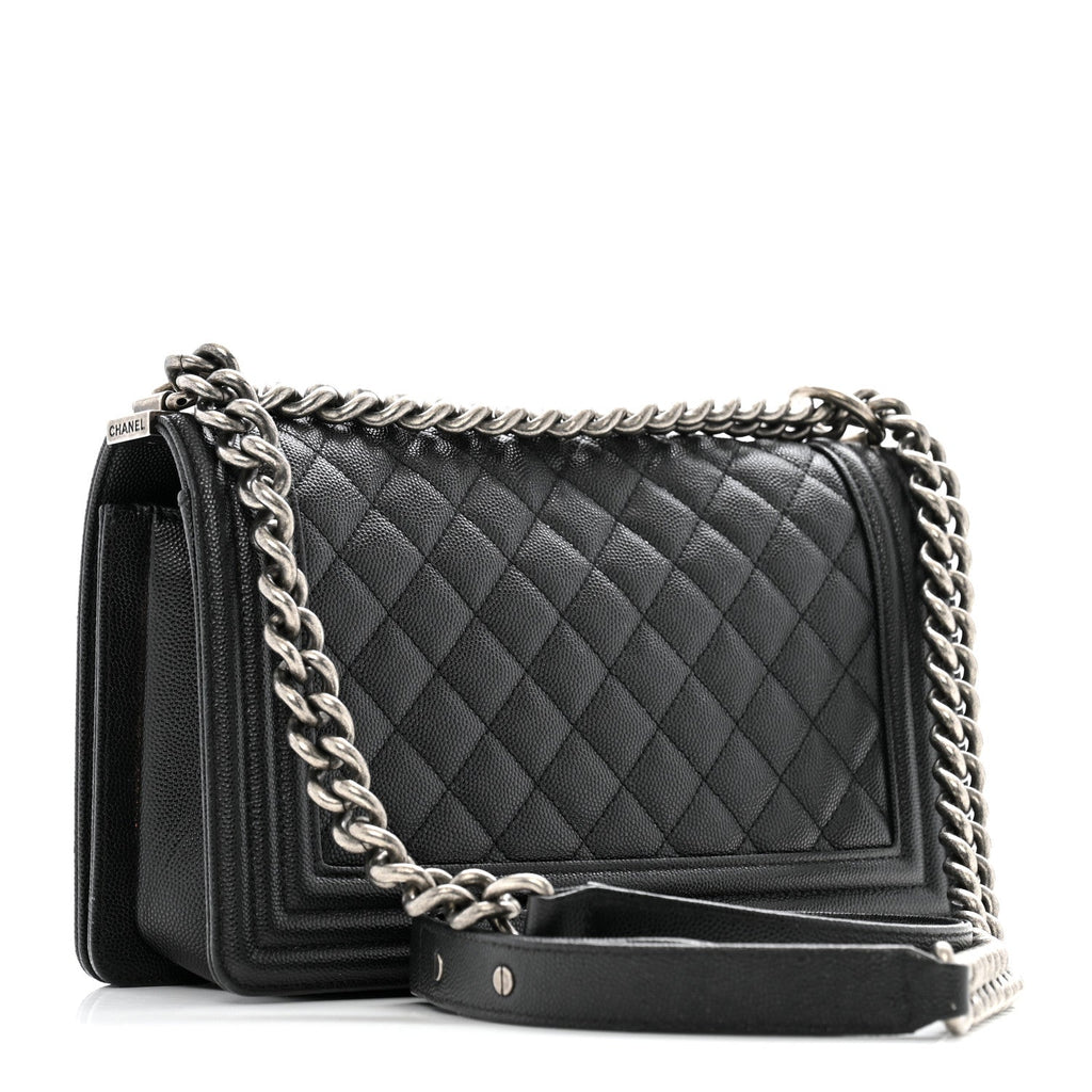 Caviar Quilted Medium Boy Flap Black