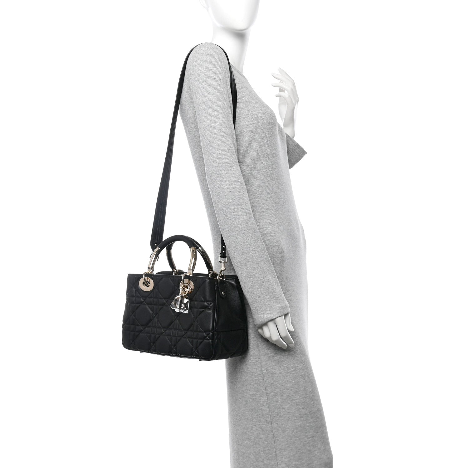 Calfskin Cannage Small The Lady 95.22 Black