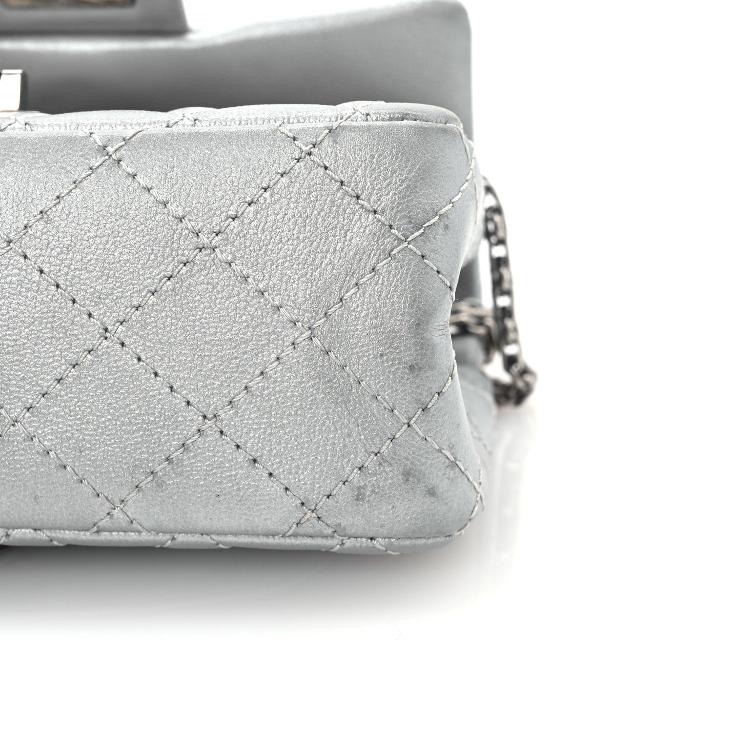 Metallic Grained Calfskin Quilted 2.55 Reissue Mini Flap Silver