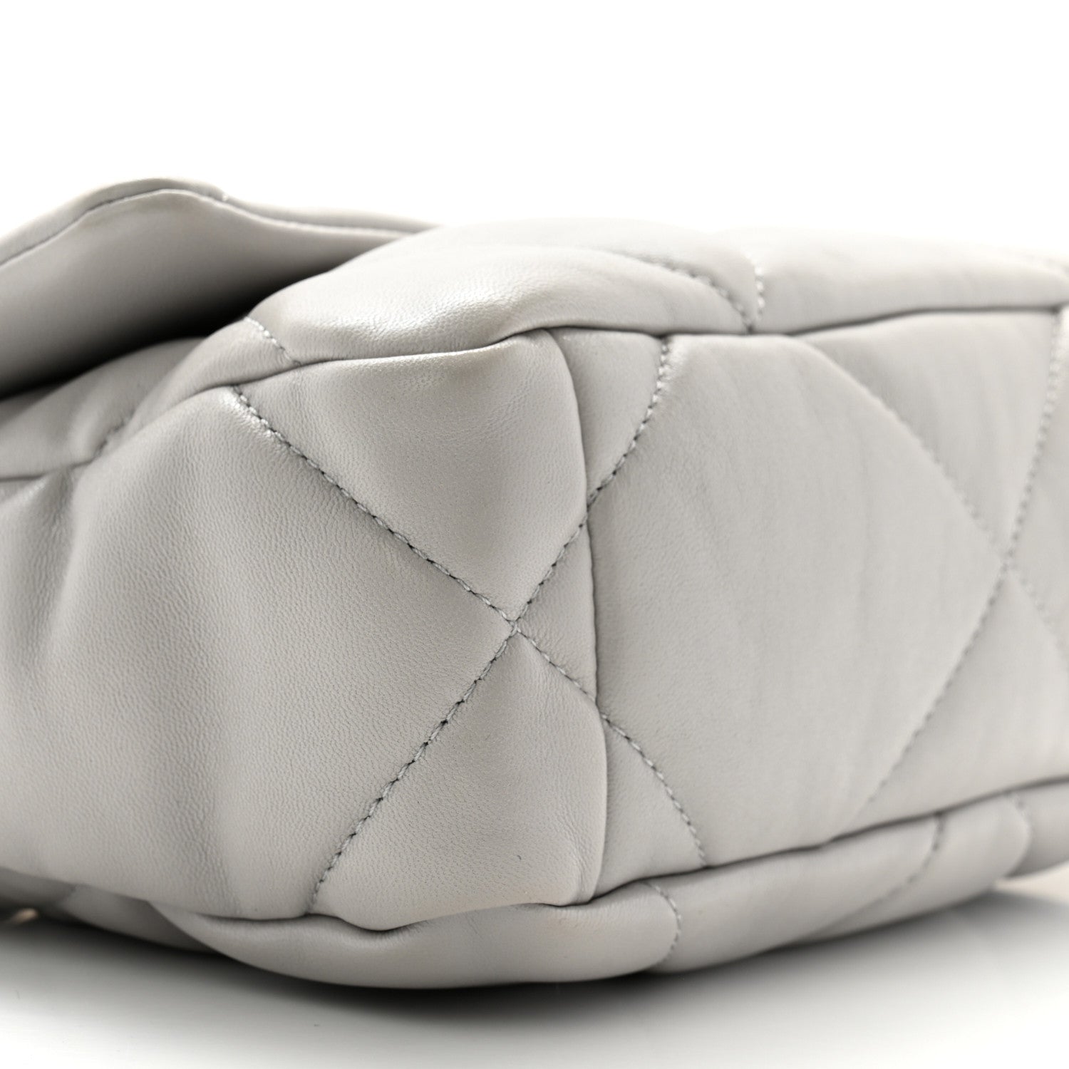 Lambskin Quilted Medium Chanel 19 Flap Grey
