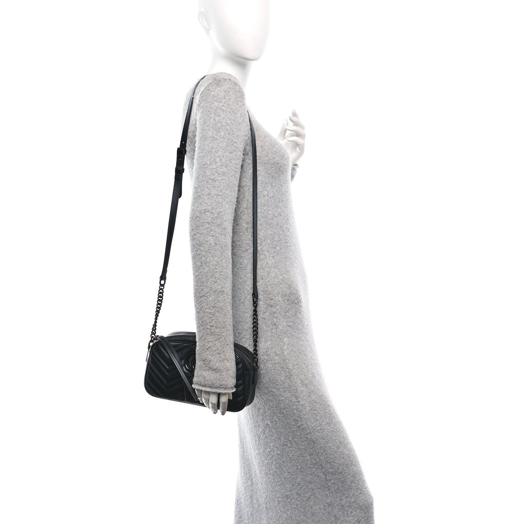 Calfskin Matelasse Monochrome Small GG Marmont Chain Shoulder Bag Black