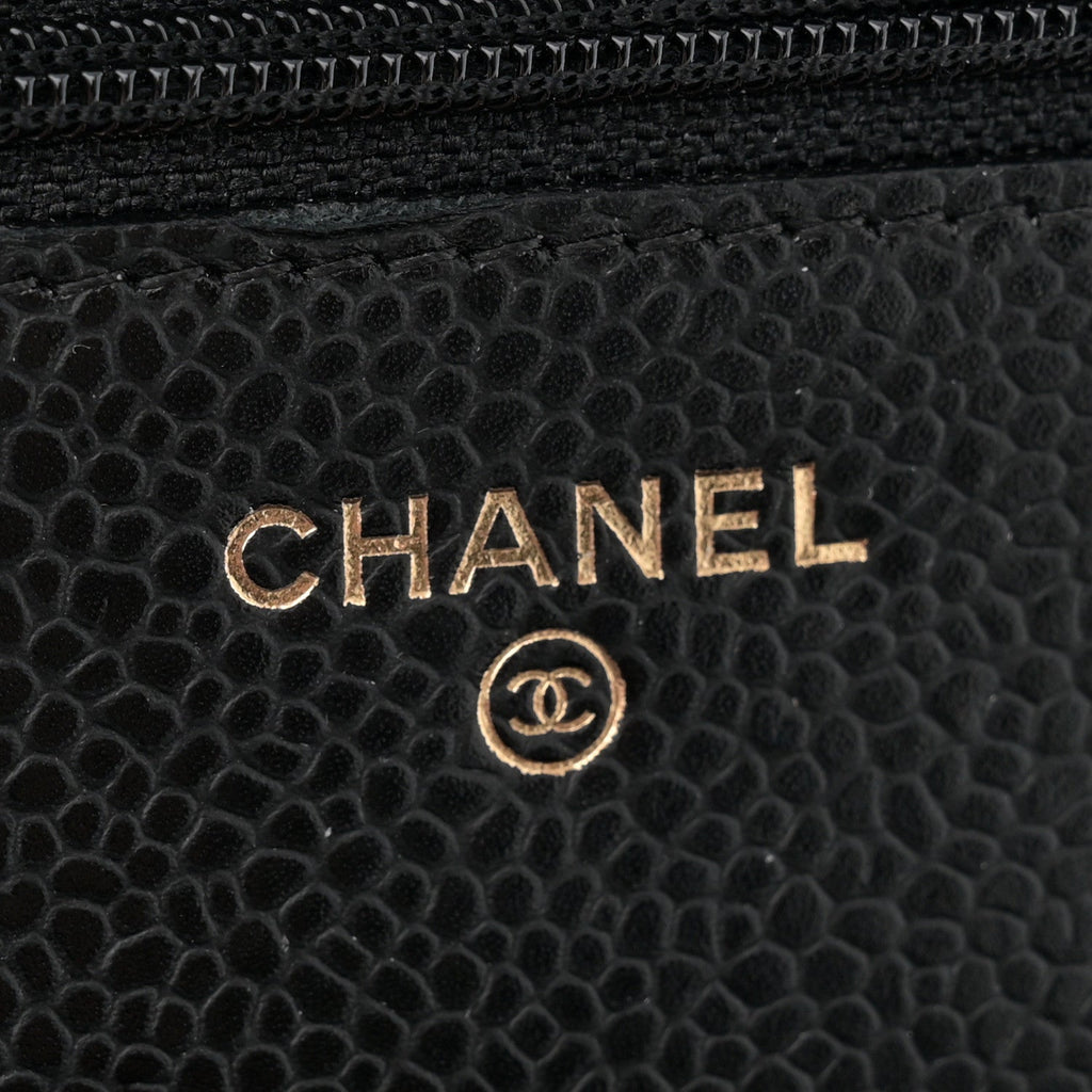Caviar Quilted Wallet on Chain WOC Black