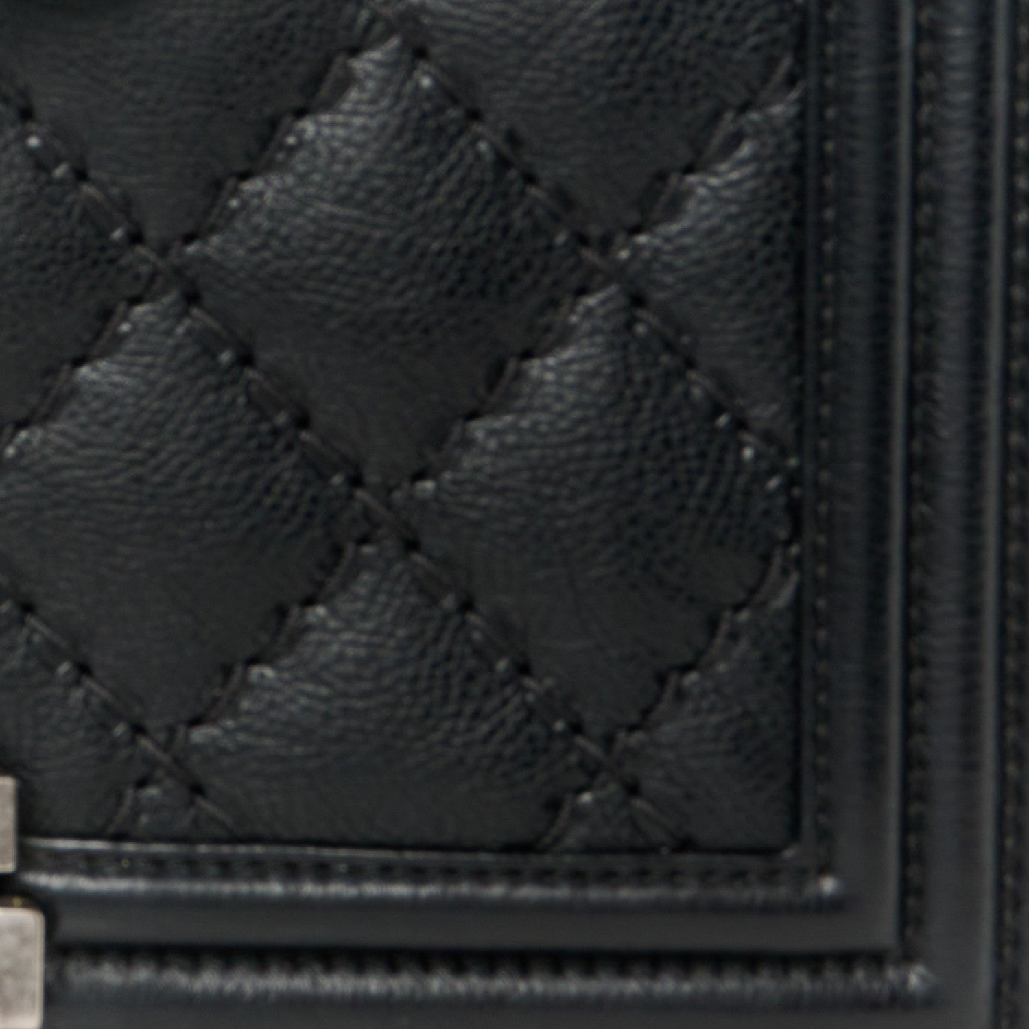 Lambskin Stitch Quilted Medium Boy Flap Black