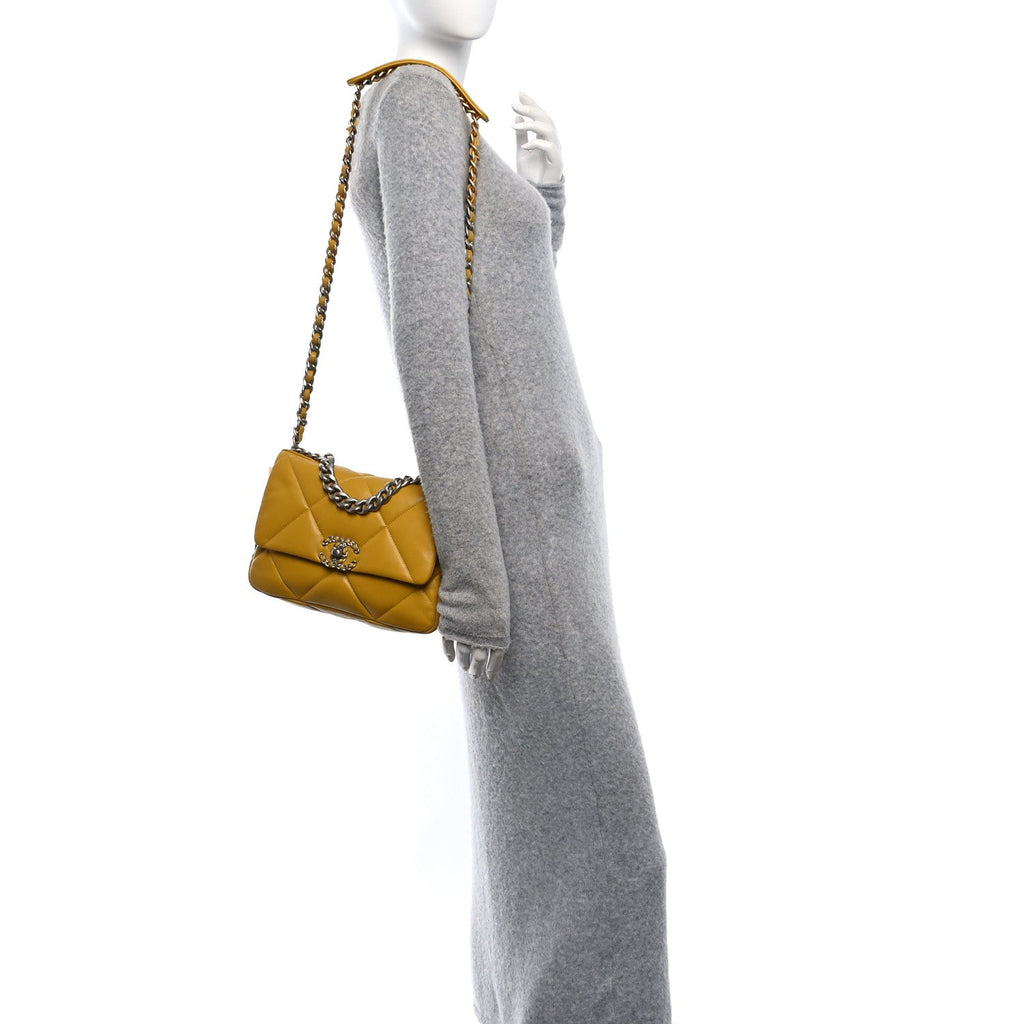 Lambskin Quilted Medium Chanel 19 Flap Yellow