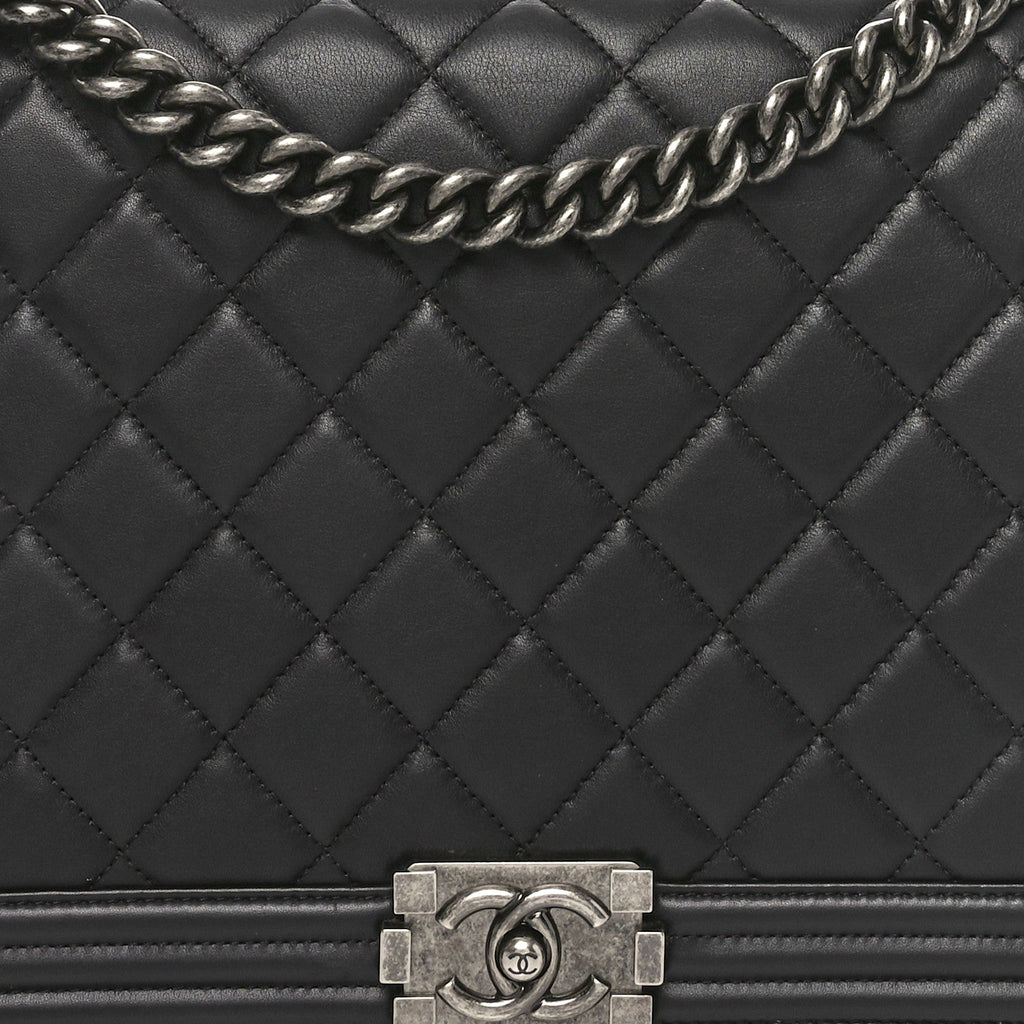 Lambskin Quilted Large Boy Flap Black