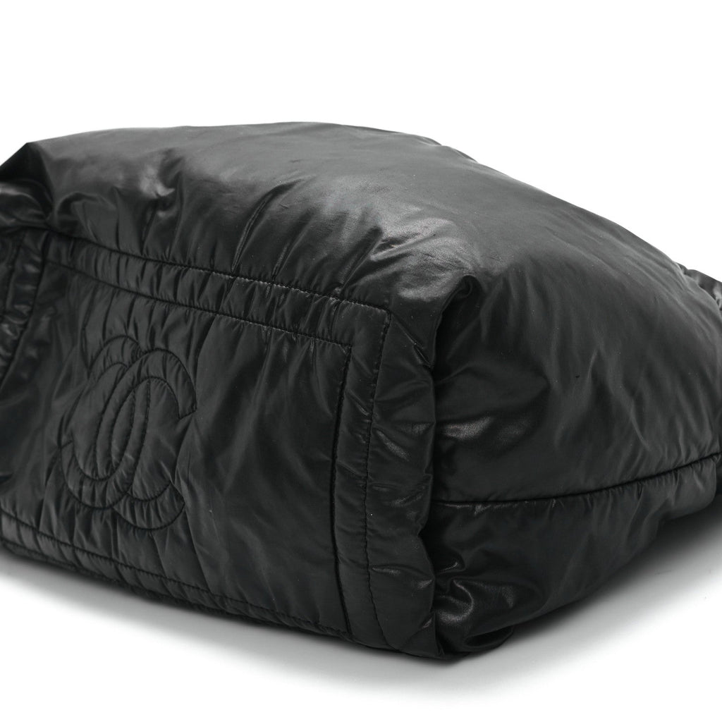 Nylon Quilted Coco Cocoon Reversible Tote Black