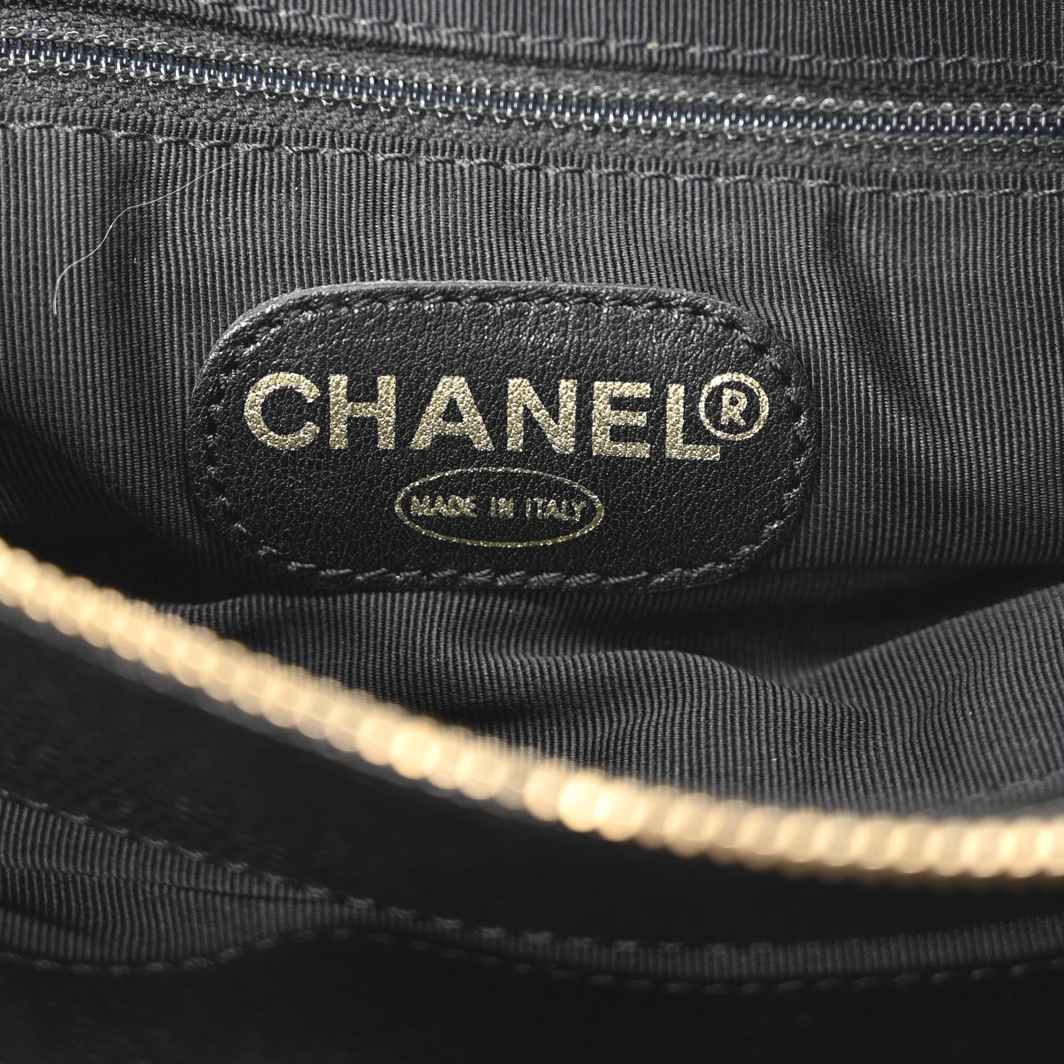 Caviar Quilted CC Shopping Tote Black