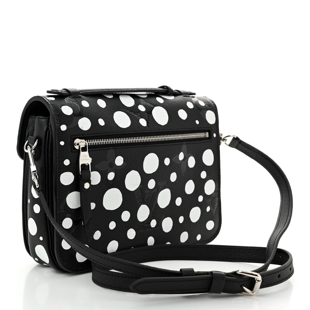 LV X YK Empreinte Monogram Giant Pochette Metis Black