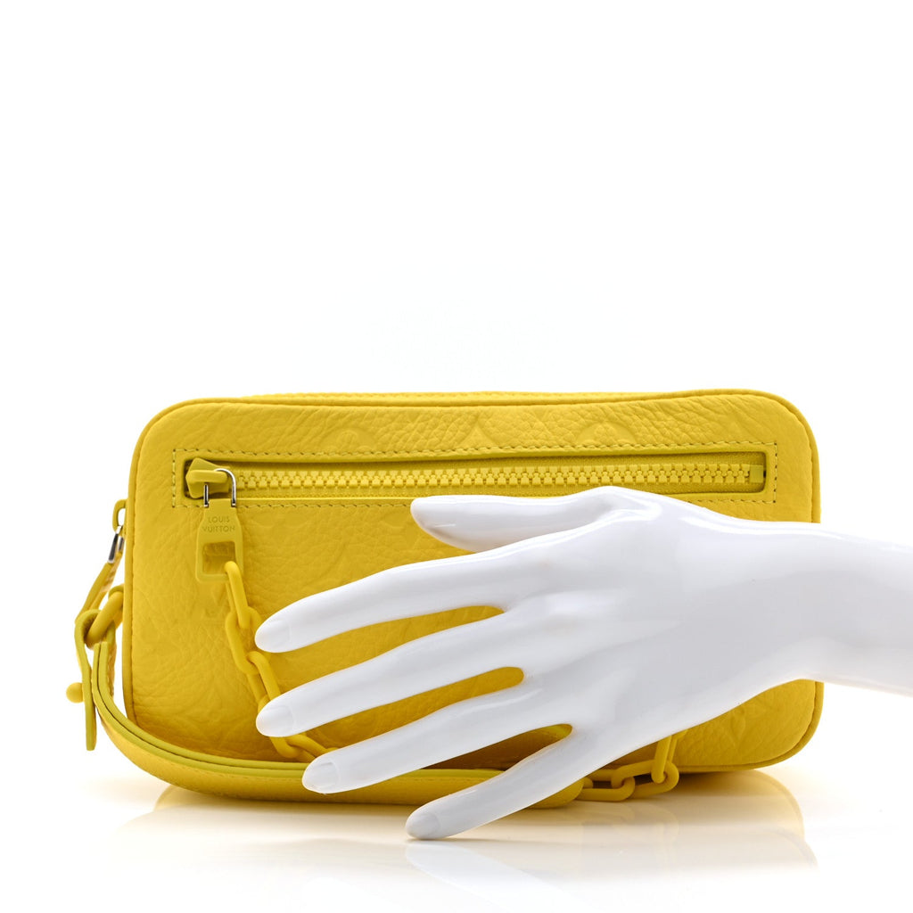 Taurillon Monogram Pochette Volga Yellow