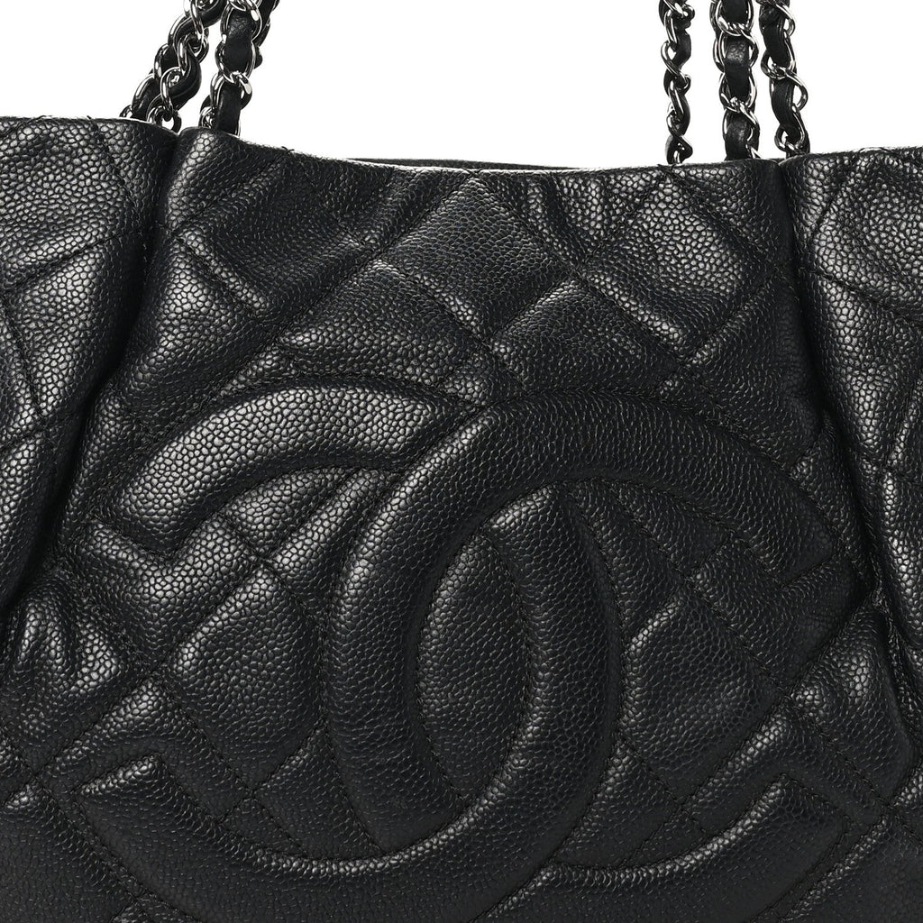 Caviar Quilted CC Zip Around Shoulder Bag Black