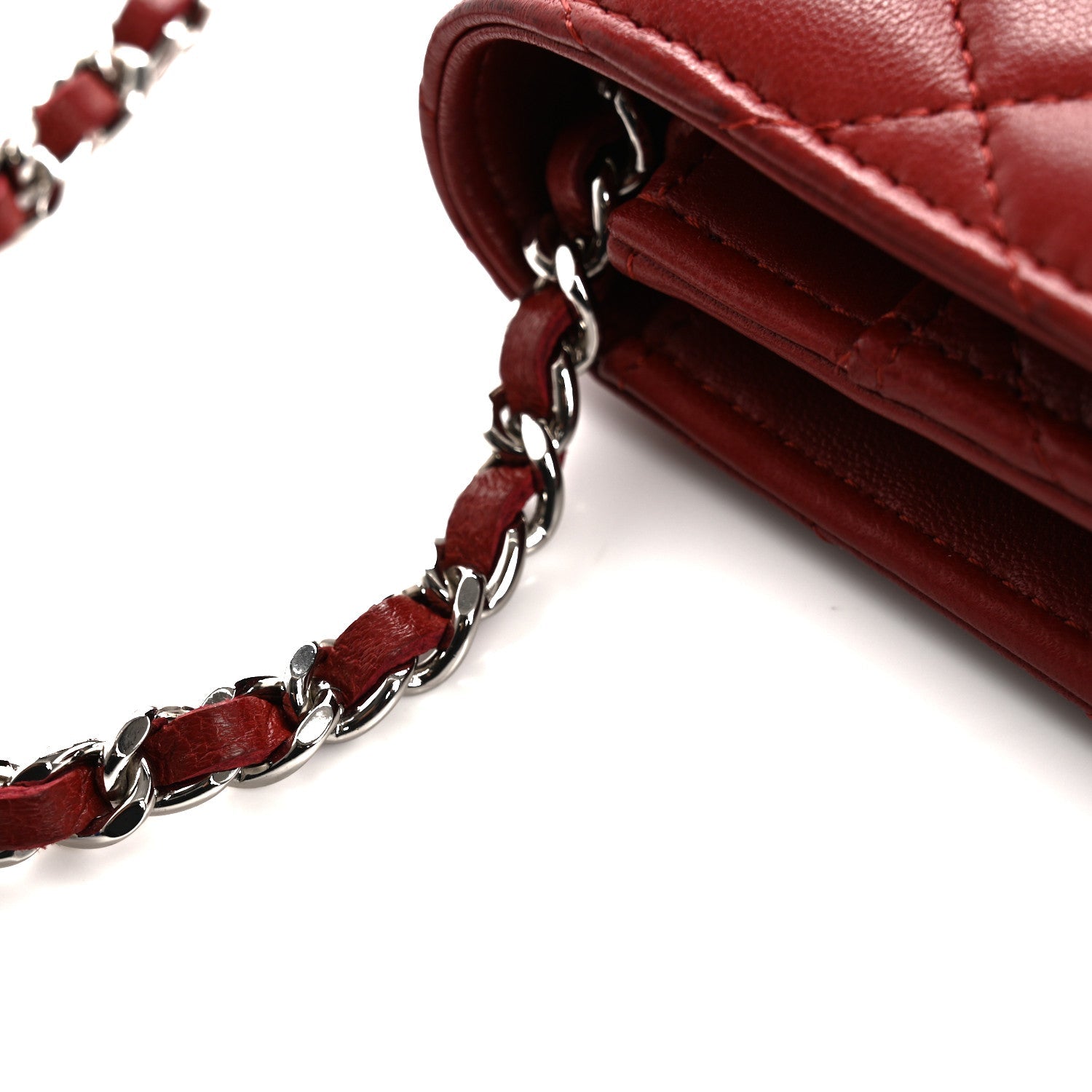 Lambskin Quilted Wallet On Chain WOC Red