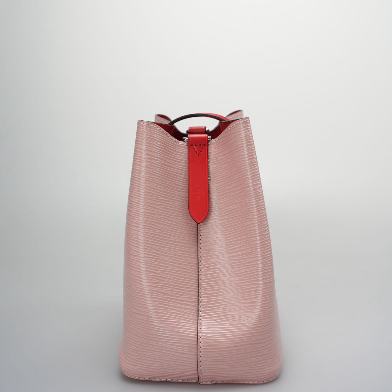 Louis Vuitton 2019 Epi Neonoe BB Bucket Bag in Rose Pink