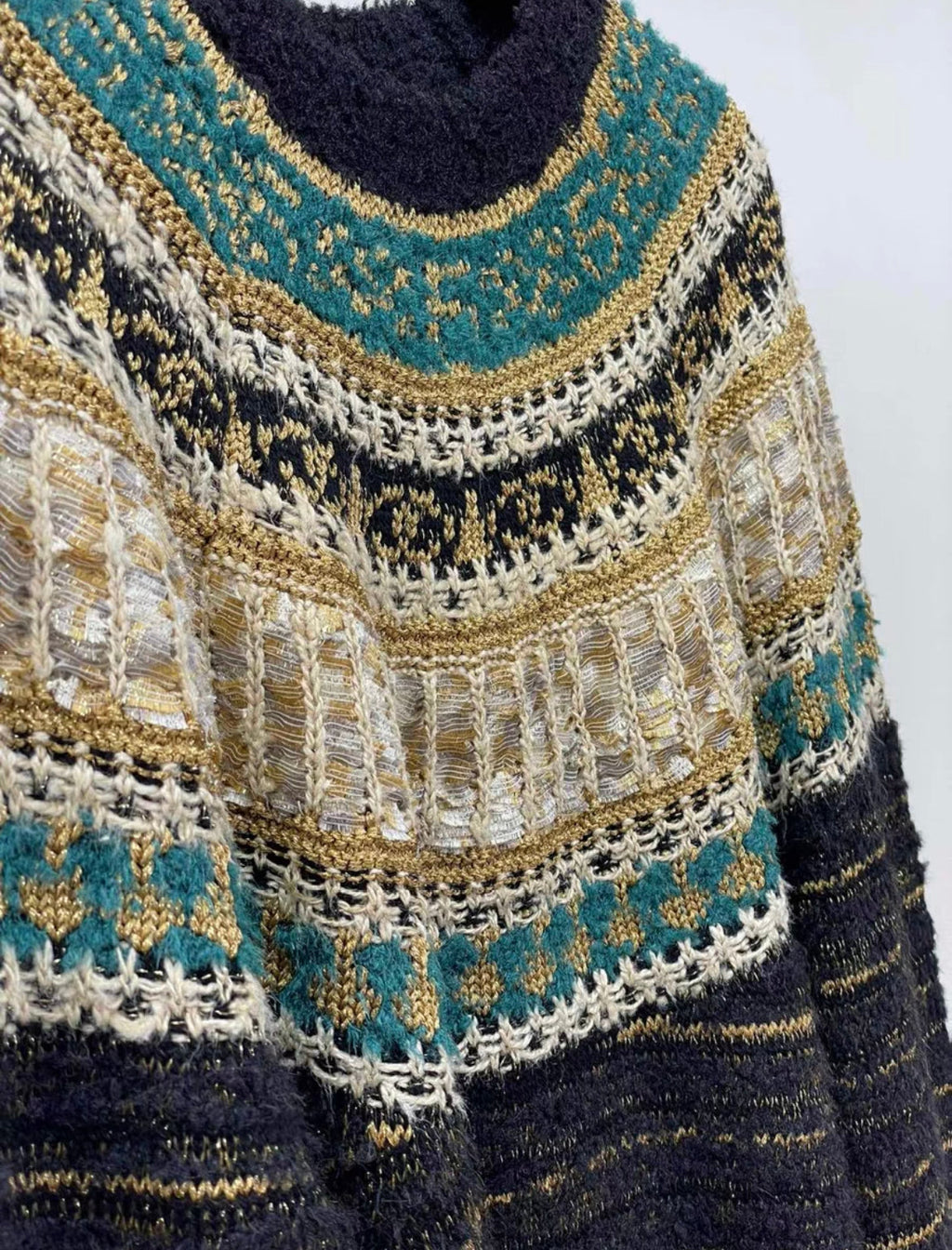 CHANEL 19A EGYPT RUNWAY BLACK BEIGE GREEN GOLD KNIT PULLOVER size 34