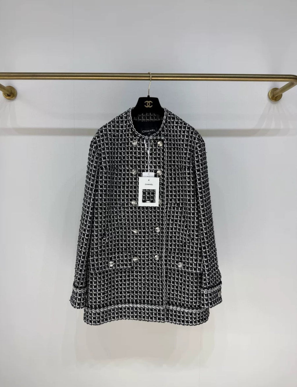 Chanel 25C black & white tweed round coat