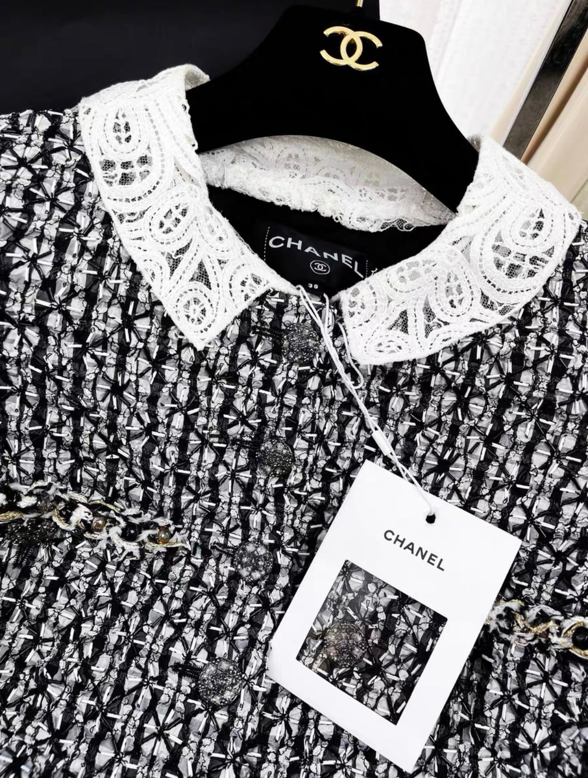 Chanel 23A tweed black and white collar jacket