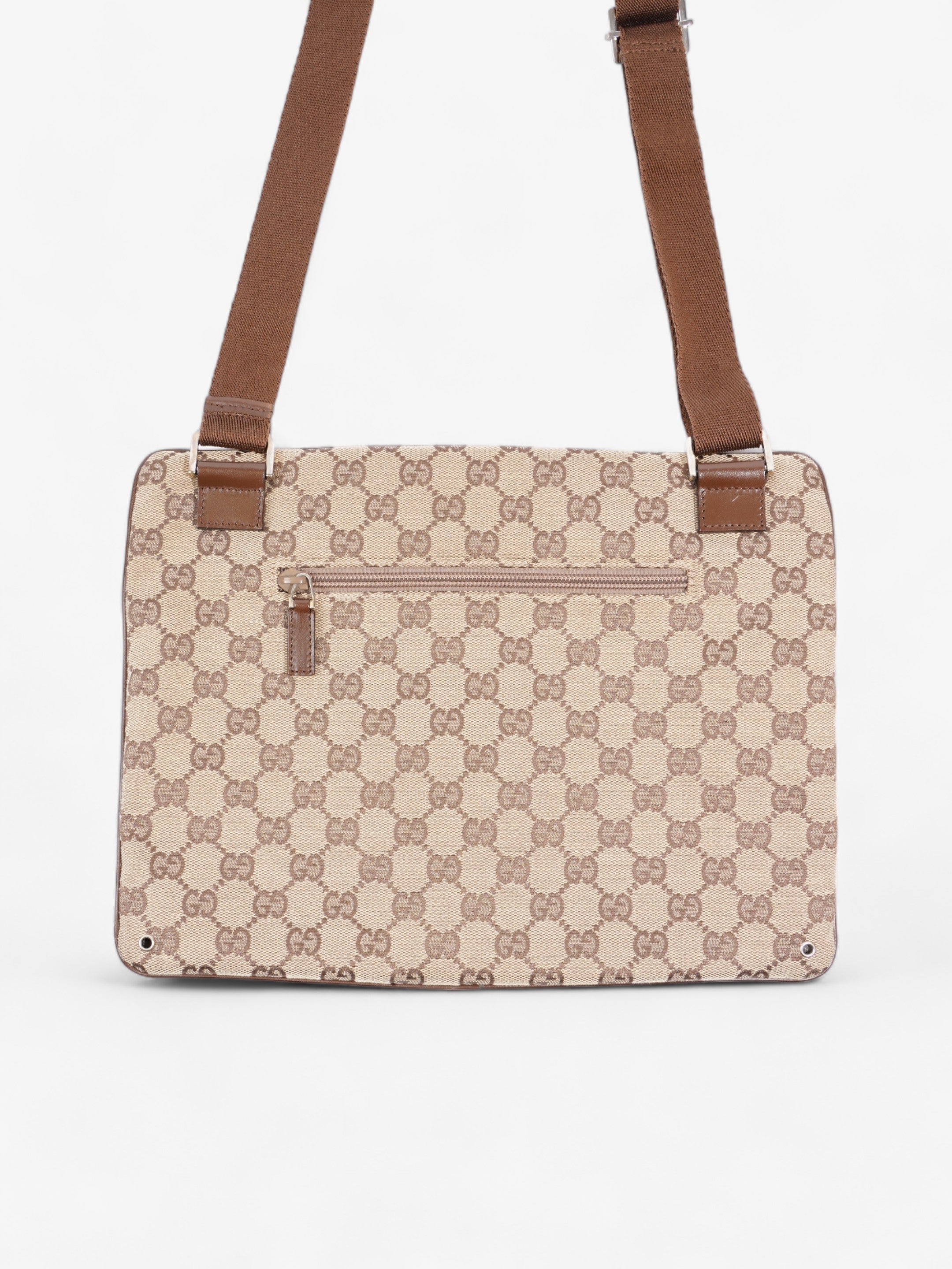 Gucci Flat Messenger Bag GG Supreme Canvas