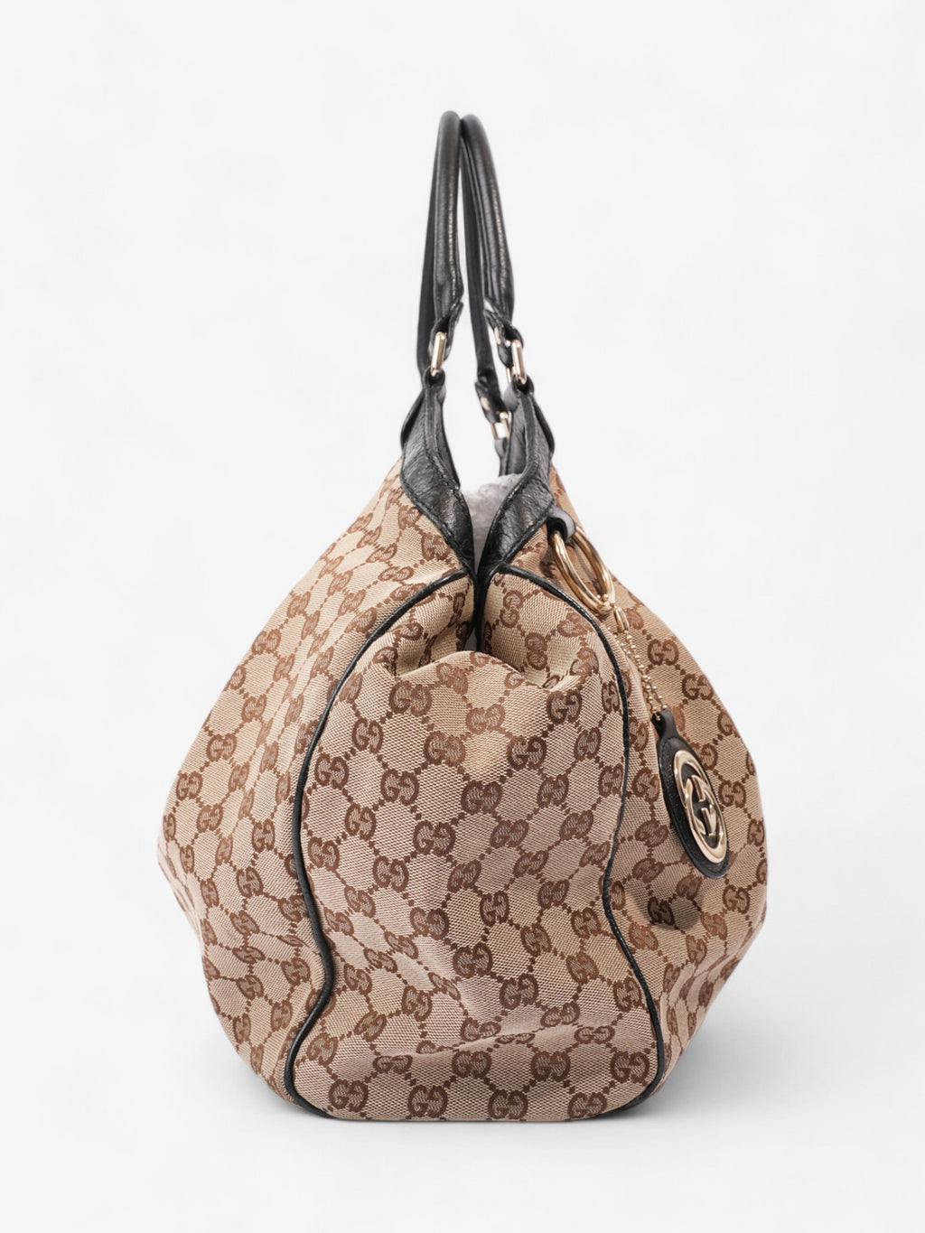 Gucci Sukey Large Beige And Ebony GG Supreme Canvas